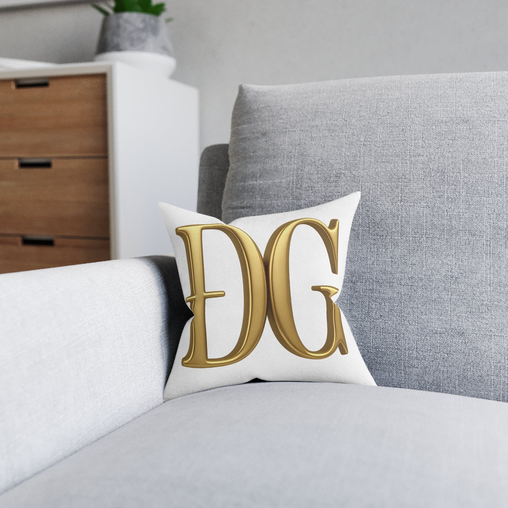 Luxurious Gold Initials Square Pillow - Blush Pink Throw Cushion